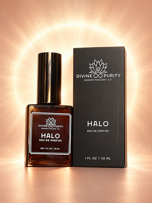 Halo eau de parfum, 30 mL bottle and box with a luminous aura against Sun-blush